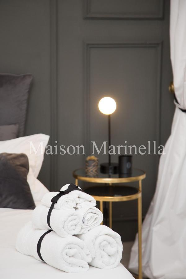 Maison M Napoli Boutique Rooms ภายนอก รูปภาพ