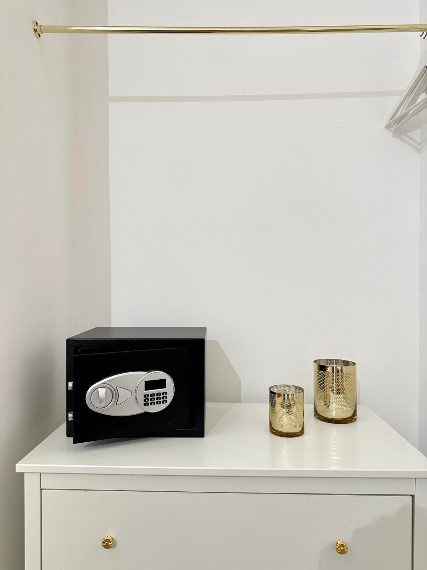 Maison M Napoli Boutique Rooms ภายนอก รูปภาพ