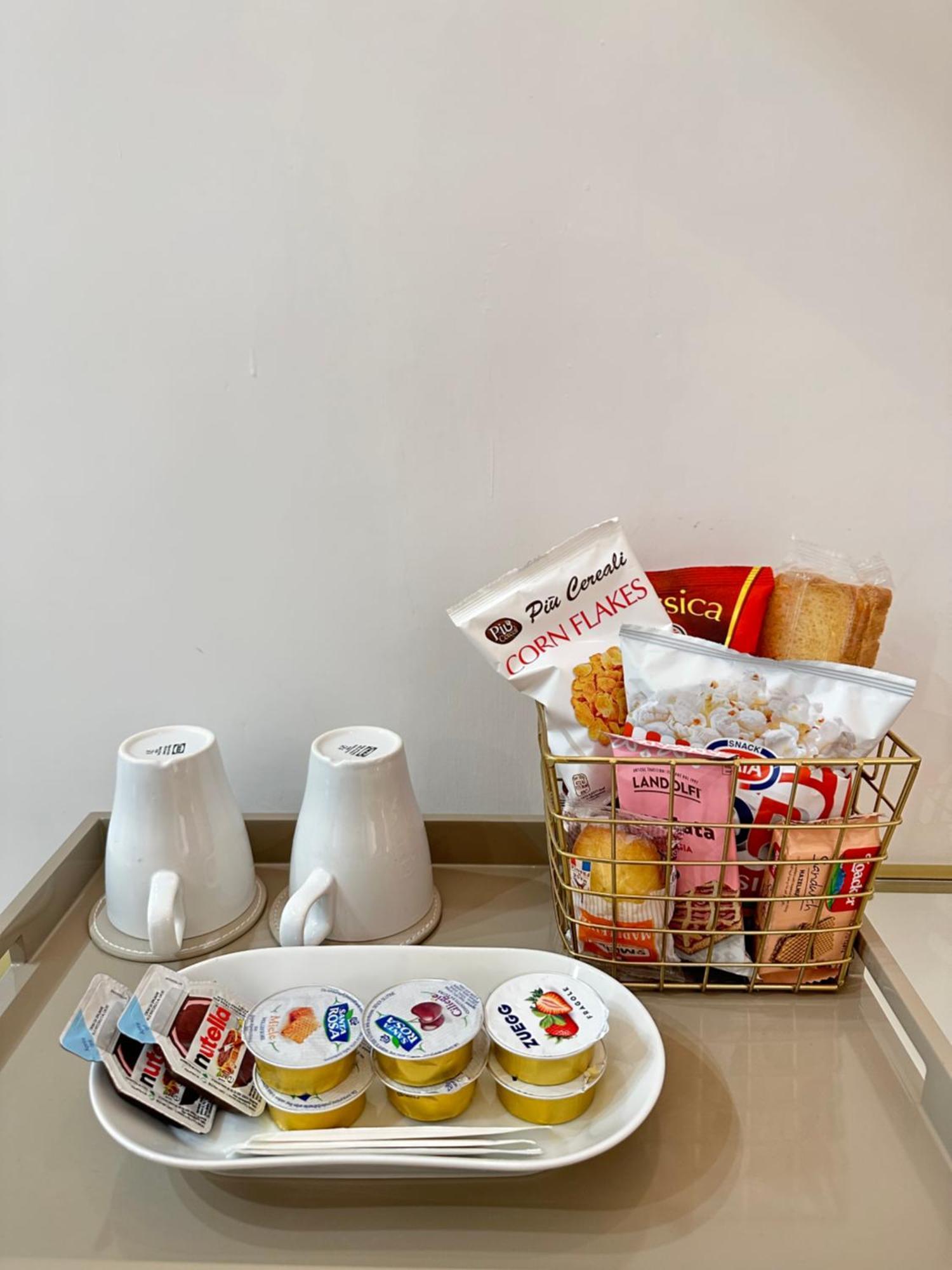 Maison M Napoli Boutique Rooms ภายนอก รูปภาพ
